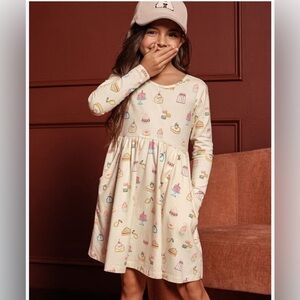 Hanna Andersson It’s A Play Date Dress Size US 8 Pockets Long Sleeve Cupcakes